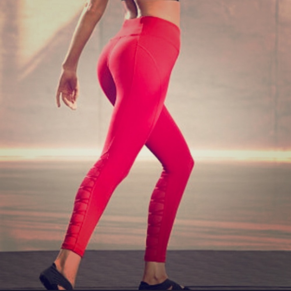 Victoria’s Secret Sport, Red Knockout Leggings